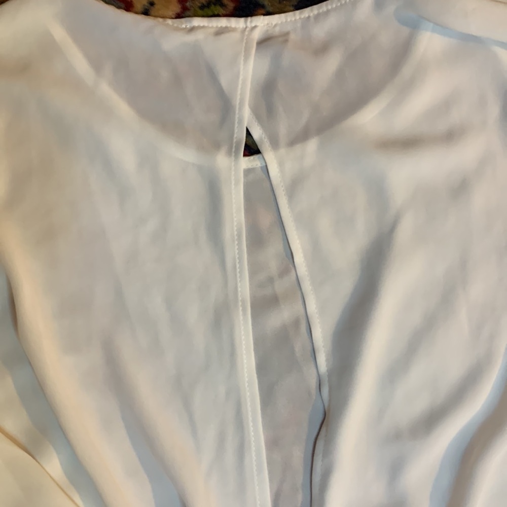 LUSH blouse - Picture 5 of 7